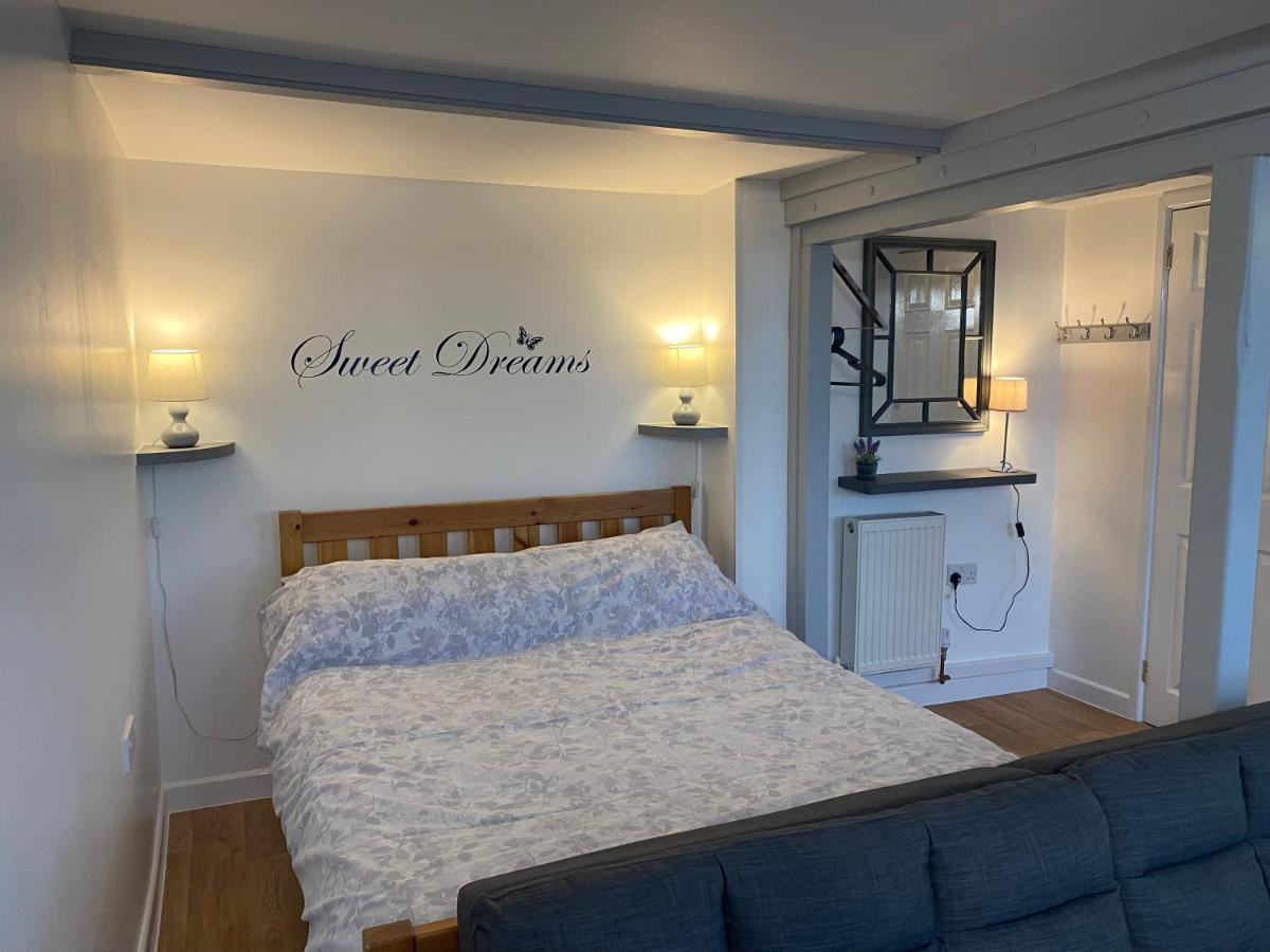 Oakleigh Lodge Stalbridge 外观 照片